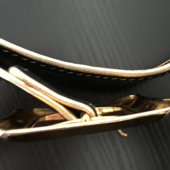 Black Faux Suede Belt With Large Gold Tone Buckle - Picture 6 of 9